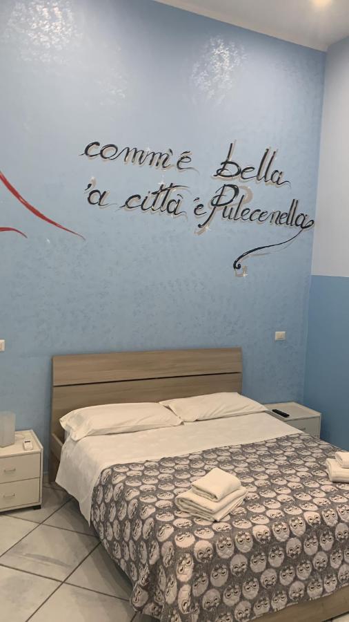 Guesthouse Re Ferdinando Napoli Exterior foto
